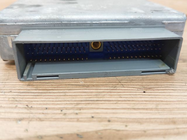 bontott FORD MONDEO III Motorvezérlő