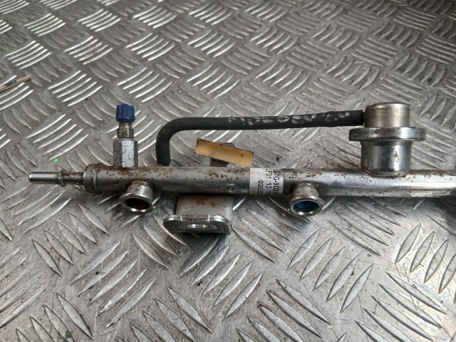 bontott FORD MONDEO III Porlasztó Sor / Híd