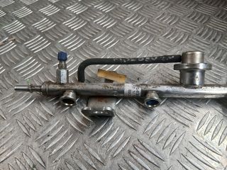 bontott FORD MONDEO III Porlasztó Sor / Híd