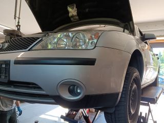 bontott FORD MONDEO III Bal első Csonkállvány Kerékaggyal
