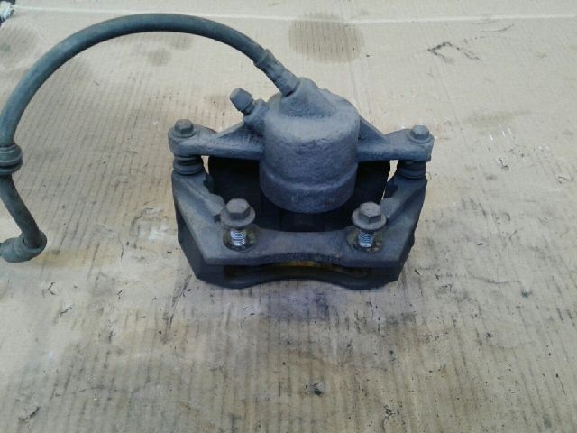 bontott FORD MONDEO III Bal első Féknyereg Munkahengerrel