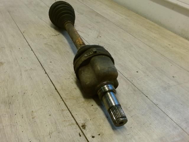 bontott FORD MONDEO III Bal Féltengely