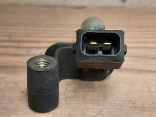 bontott FORD MONDEO III Főtengely Fordulatszám Jeladó