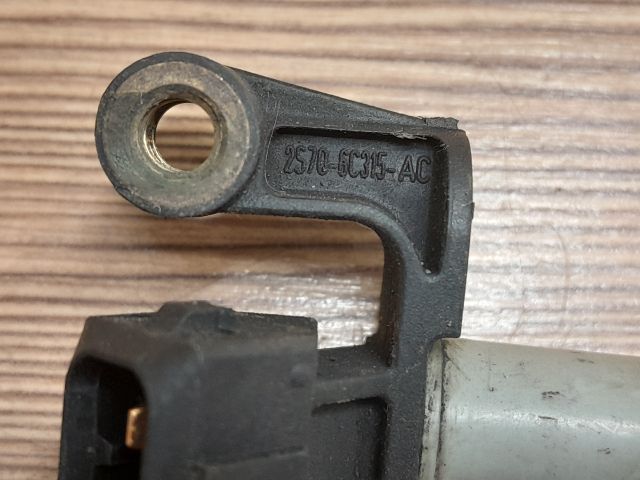 bontott FORD MONDEO III Főtengely Fordulatszám Jeladó