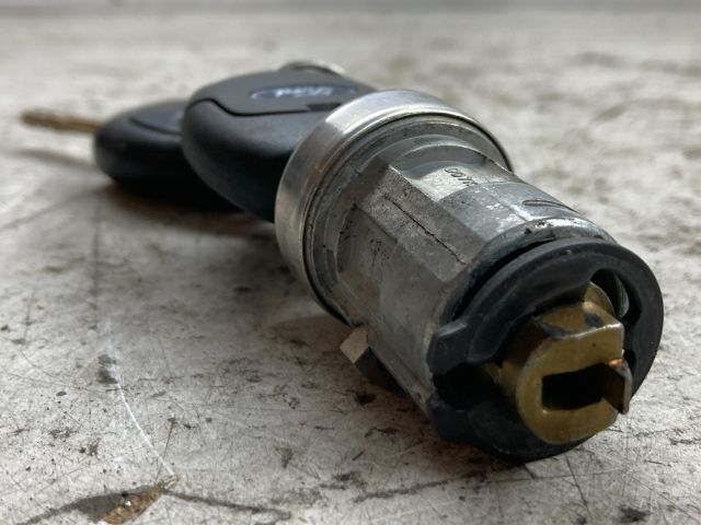 bontott FORD MONDEO III Gyújtáskapcsoló