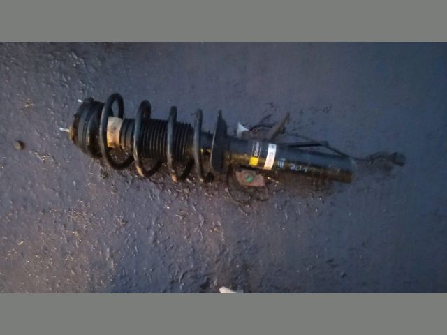 bontott FORD MONDEO III Jobb első Gólyaláb (Lengécsillapító, Rugó)