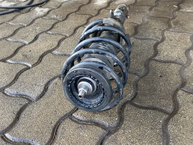 bontott FORD MONDEO III Jobb első Gólyaláb (Lengécsillapító, Rugó)