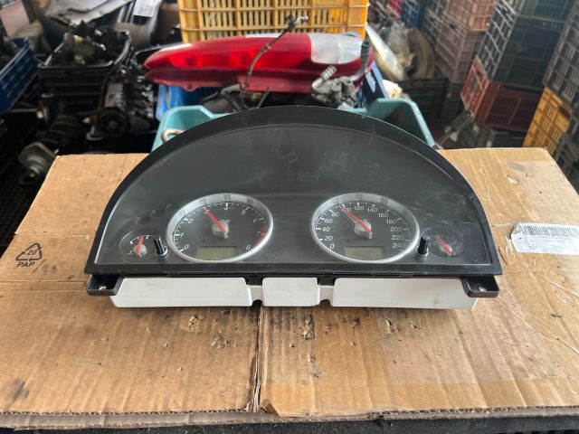 bontott FORD MONDEO III Kilométeróra