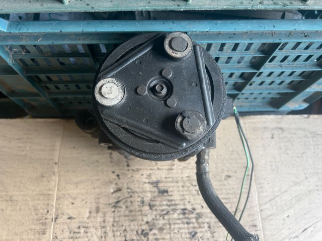 bontott FORD MONDEO III Klímakompresszor