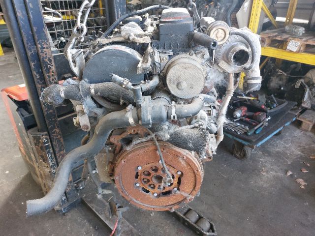 bontott FORD MONDEO III Komplett Motor (Segédberendezésekkel)