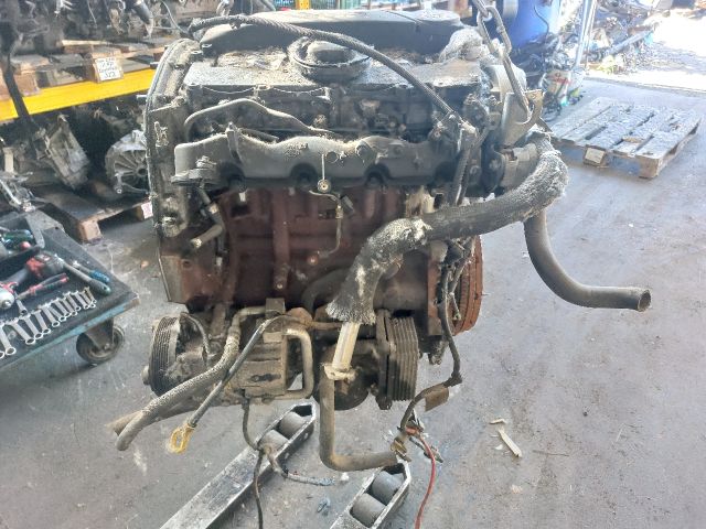 bontott FORD MONDEO III Komplett Motor (Segédberendezésekkel)