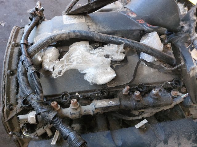 bontott FORD MONDEO III Komplett Motor (Segédberendezésekkel)