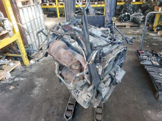 bontott FORD MONDEO III Komplett Motor (Segédberendezésekkel)