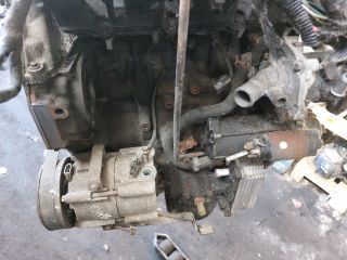 bontott FORD MONDEO III Komplett Motor (Segédberendezésekkel)