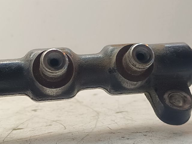 bontott FORD MONDEO III Közösnyomócső