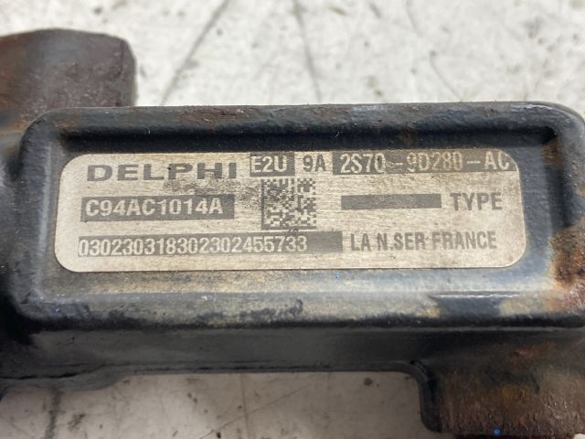 bontott FORD MONDEO III Közösnyomócső