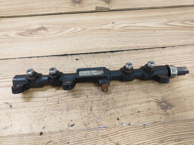 bontott FORD MONDEO III Közösnyomócső