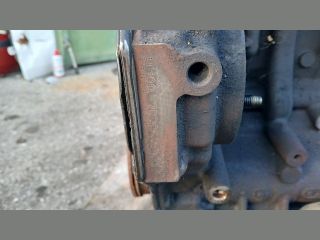 bontott FORD MONDEO III Motor (Fűzött blokk hengerfejjel)