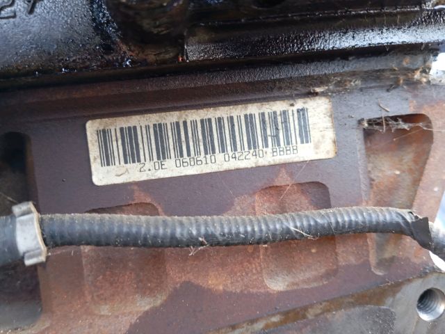 bontott FORD MONDEO III Motor (Fűzött blokk hengerfejjel)