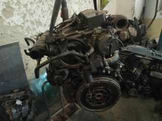 bontott FORD MONDEO III Motor (Fűzött blokk hengerfejjel)