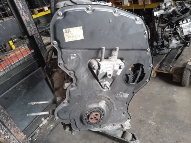 bontott FORD MONDEO III Motor (Fűzött blokk hengerfejjel)