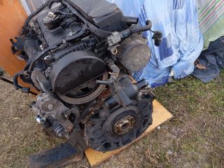 bontott FORD MONDEO III Motor (Fűzött blokk hengerfejjel)