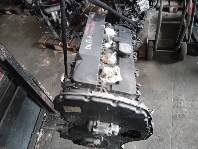 bontott FORD MONDEO III Motor (Fűzött blokk hengerfejjel)