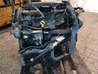 bontott FORD MONDEO III Motor (Fűzött blokk hengerfejjel)