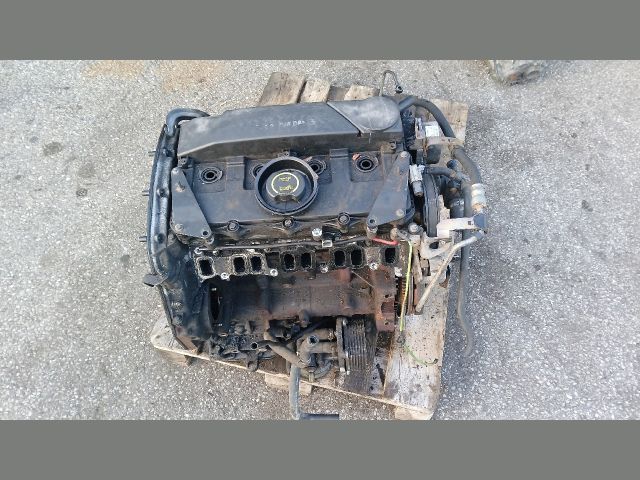 bontott FORD MONDEO III Motor (Fűzött blokk hengerfejjel)