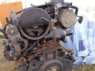 bontott FORD MONDEO III Motor (Fűzött blokk hengerfejjel)