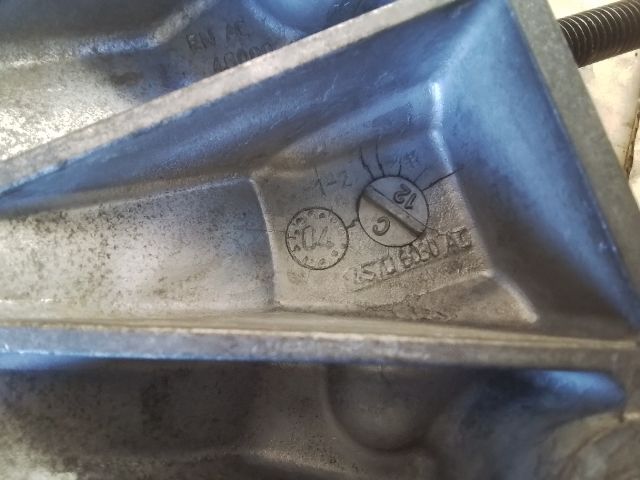 bontott FORD MONDEO III Motor Tartó Bak (Fém)