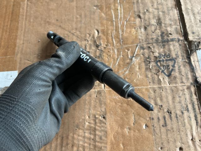 bontott FORD MONDEO III Porlasztó (1 db)