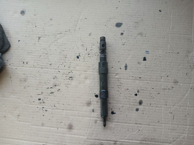 bontott FORD MONDEO III Porlasztó (1 db)