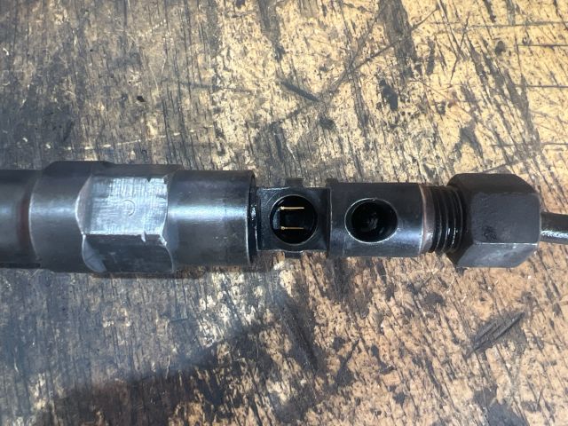 bontott FORD MONDEO III Porlasztó (1 db)