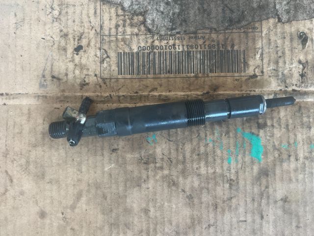 bontott FORD MONDEO III Porlasztó (1 db)