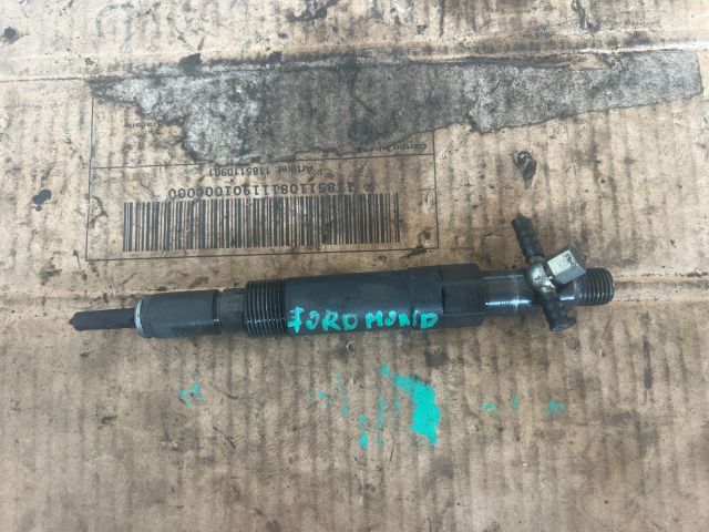 bontott FORD MONDEO III Porlasztó (1 db)