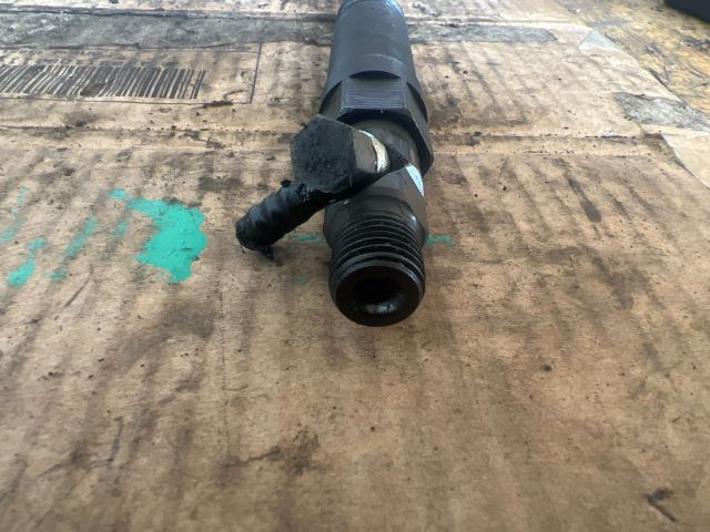 bontott FORD MONDEO III Porlasztó (1 db)