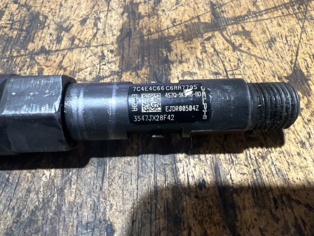 bontott FORD MONDEO III Porlasztó (1 db)