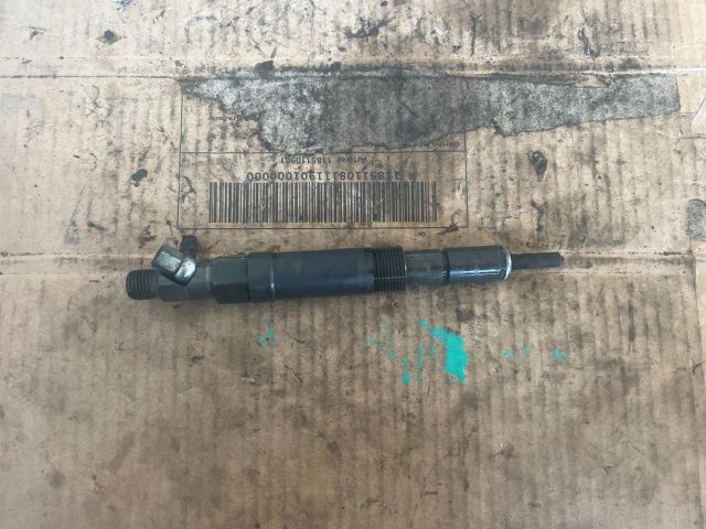 bontott FORD MONDEO III Porlasztó (1 db)