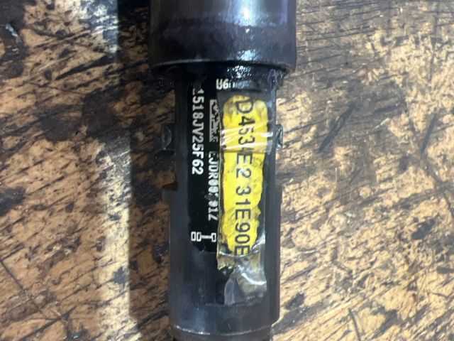 bontott FORD MONDEO III Porlasztó (1 db)