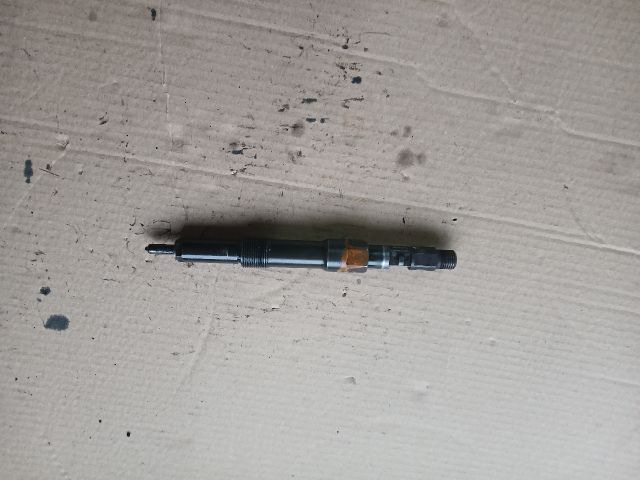 bontott FORD MONDEO III Porlasztó (1 db)