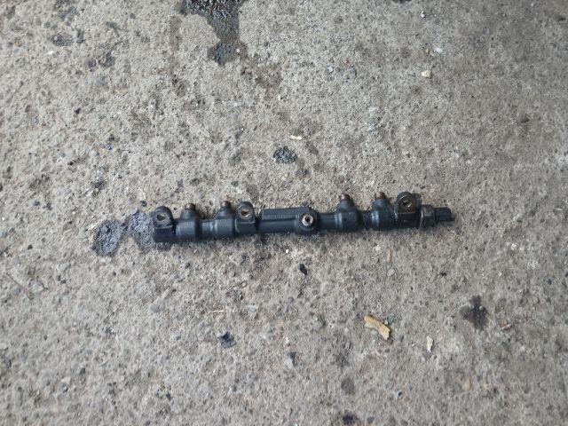 bontott FORD MONDEO III Porlasztó Sor / Híd