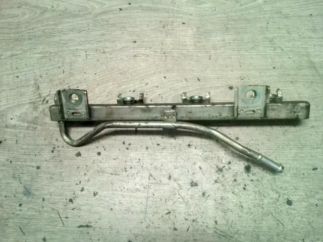 bontott FORD MONDEO III Porlasztó Sor / Híd