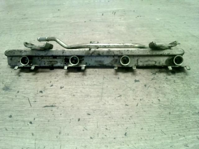 bontott FORD MONDEO III Porlasztó Sor / Híd