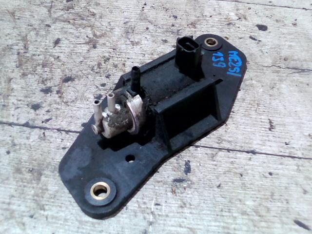 bontott FORD MONDEO III Turbó Vákum Szelep