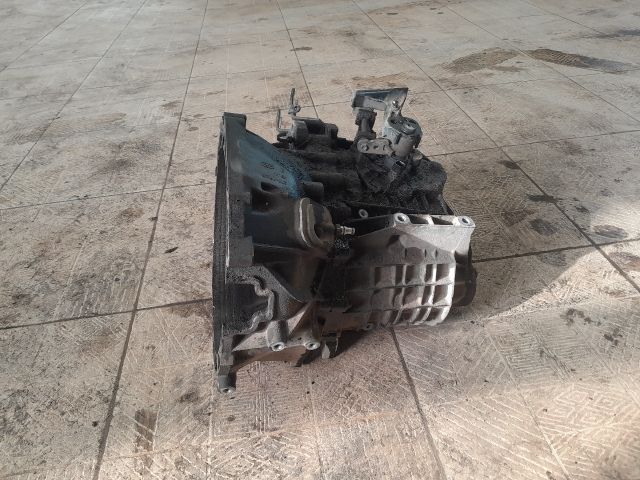 bontott FORD MONDEO III Váltó (Mechanikus)