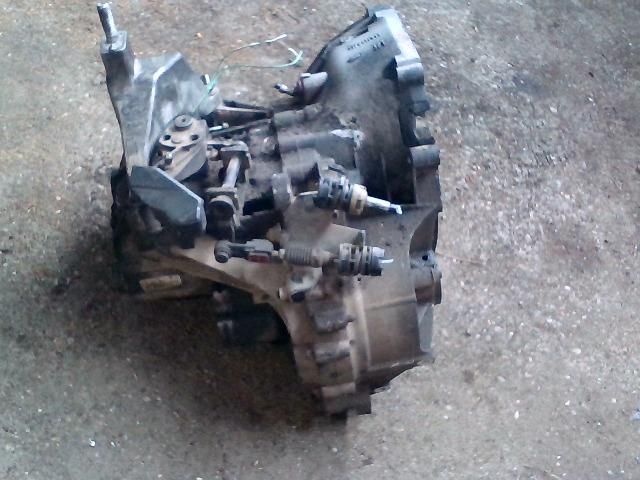 bontott FORD MONDEO III Váltó (Mechanikus)