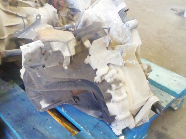 bontott FORD MONDEO III Váltó (Mechanikus)