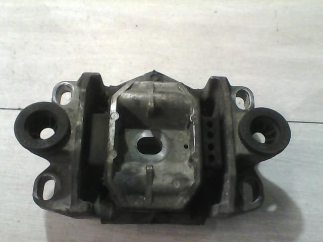 bontott FORD MONDEO III Váltó Tartó Bak (Pozíciófüggetlen)