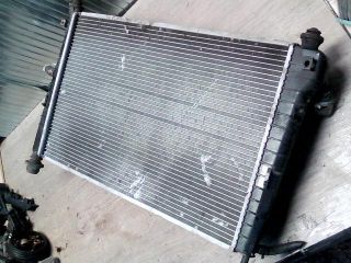 bontott FORD MONDEO III Vízhűtő Radiátor (Nem klímás)